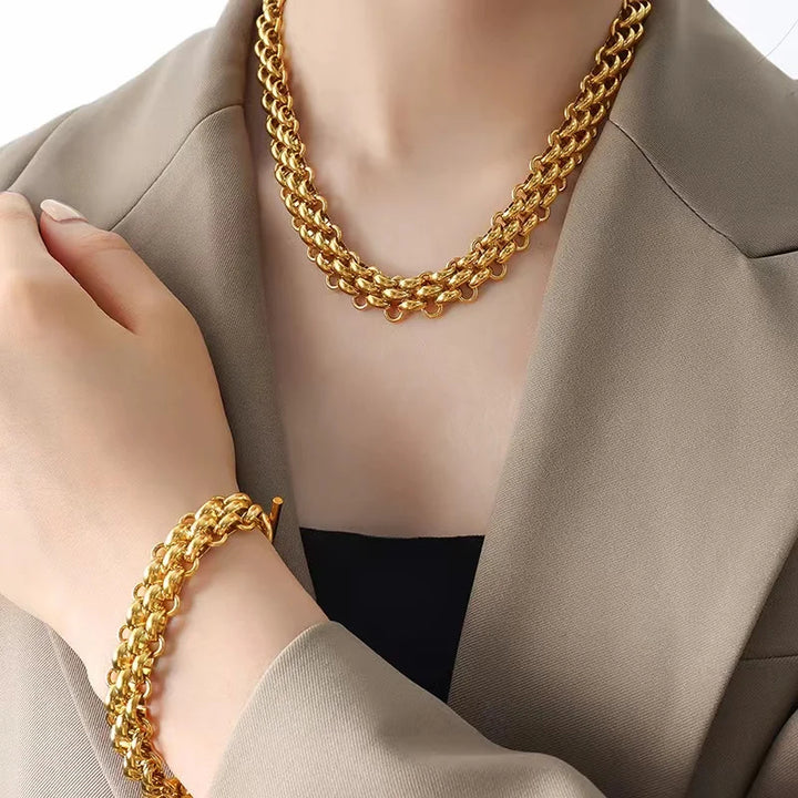 Heirloom Link Chain Set