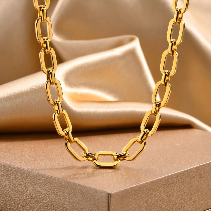 Aura Link Necklace
