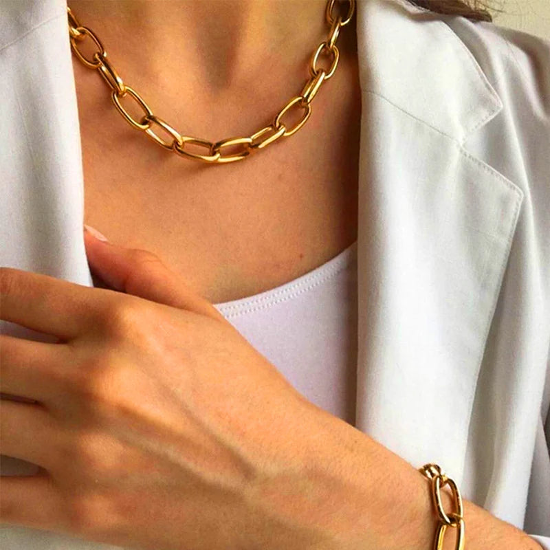 Aura Link Necklace