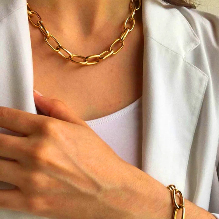 Aura Link Necklace