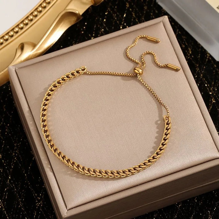 Amara Chain Bracelet