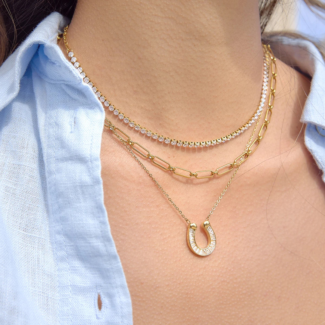 Horseshoe Pendant Necklace