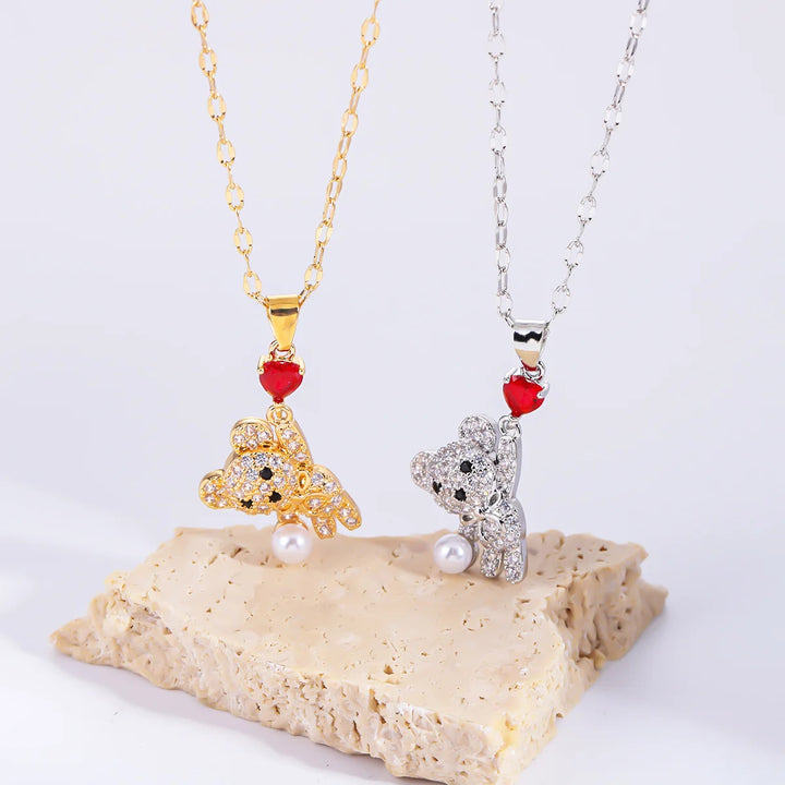 Teddy Pearl Necklace