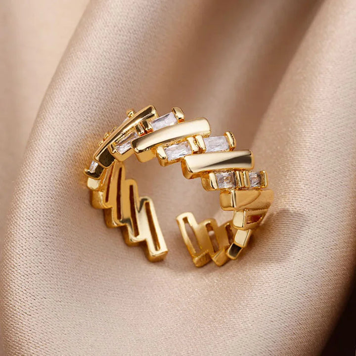 Prism Bar Ring