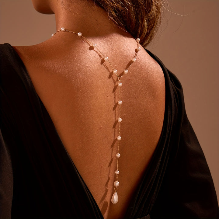 Décolleté Pearl Drop Back Chain