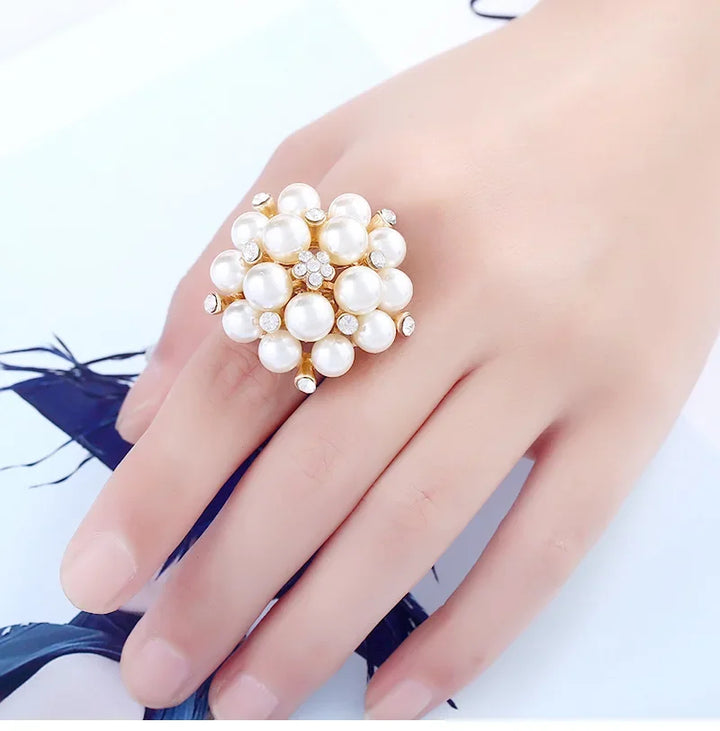 Champagne Soirée Ring
