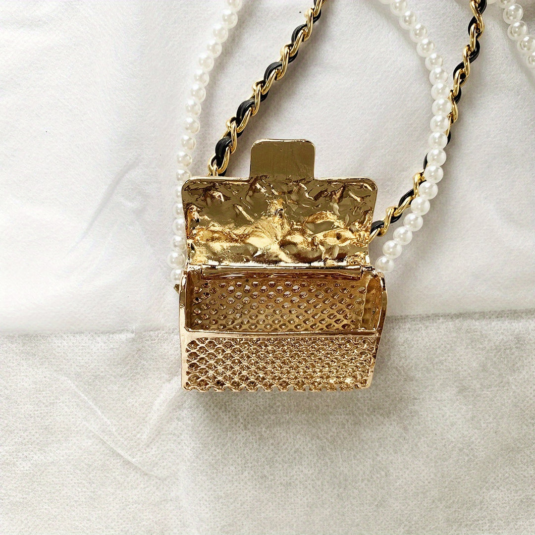 Vera Micro Crossbody Bag