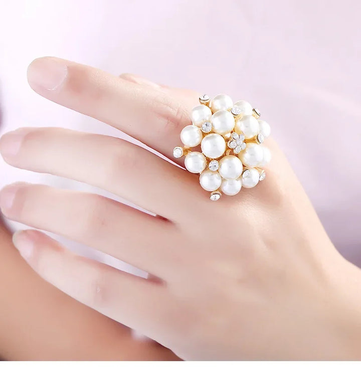 Champagne Soirée Ring