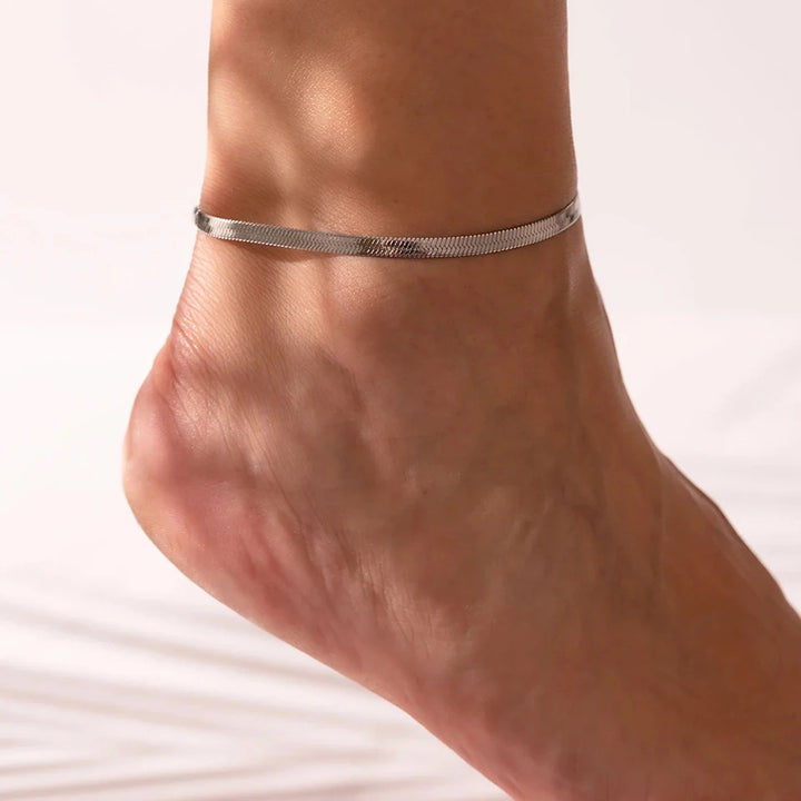 Lumen Herringbone Anklet