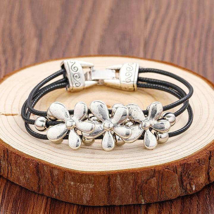 Daisy Dreams Leather Bracelet & Ring