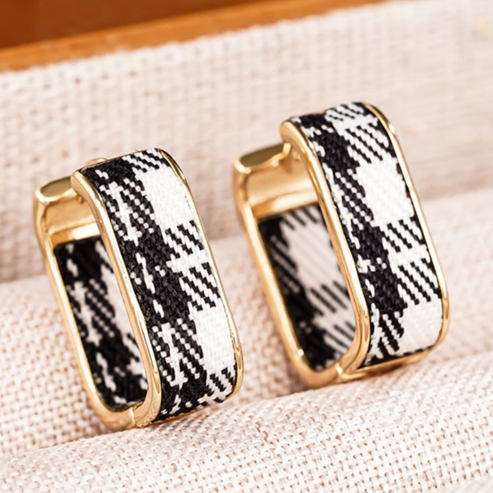 Uptown Houndstooth Earrings