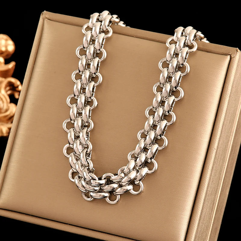 Heirloom Link Chain Set