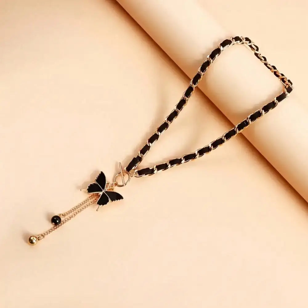 Noir Flutter Chain Necklace