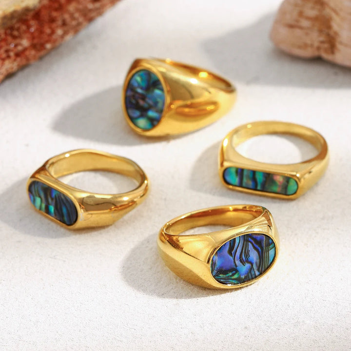 Calypso Signet Ring Set
