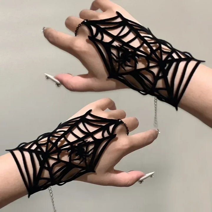 Thorn Veil Hand Chain