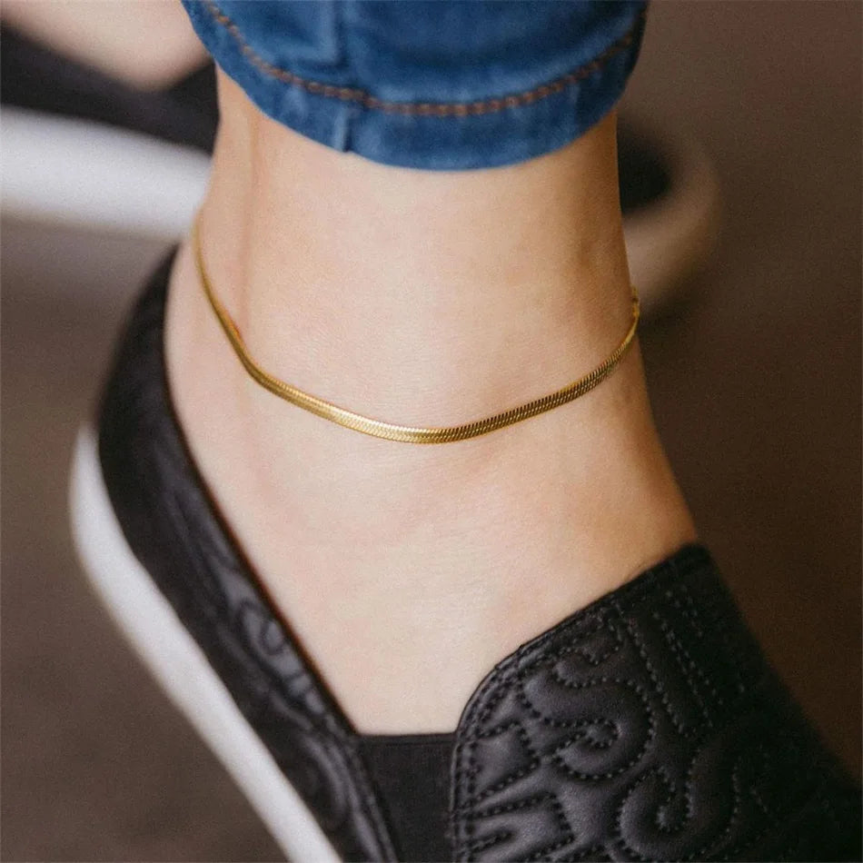 Lumen Herringbone Anklet
