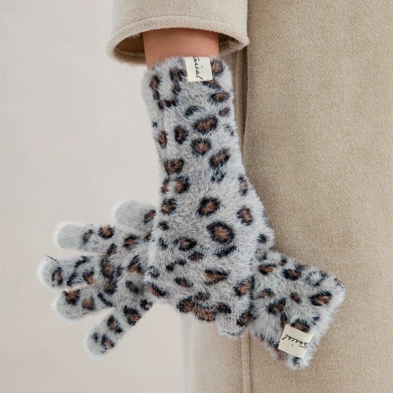 Maison Leopard Gloves