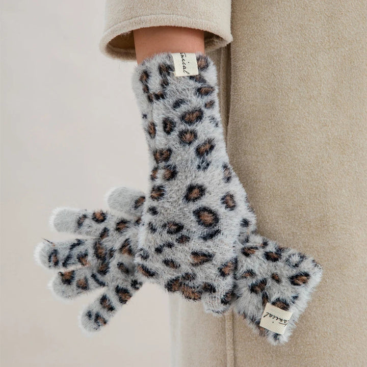 Maison Leopard Gloves