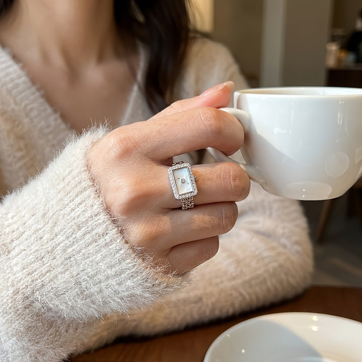 Belle Timekeeper Ring