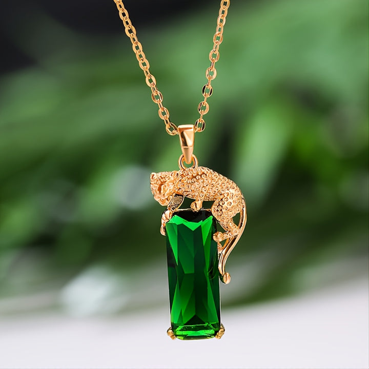 Emerald Prowl Pendant Necklace