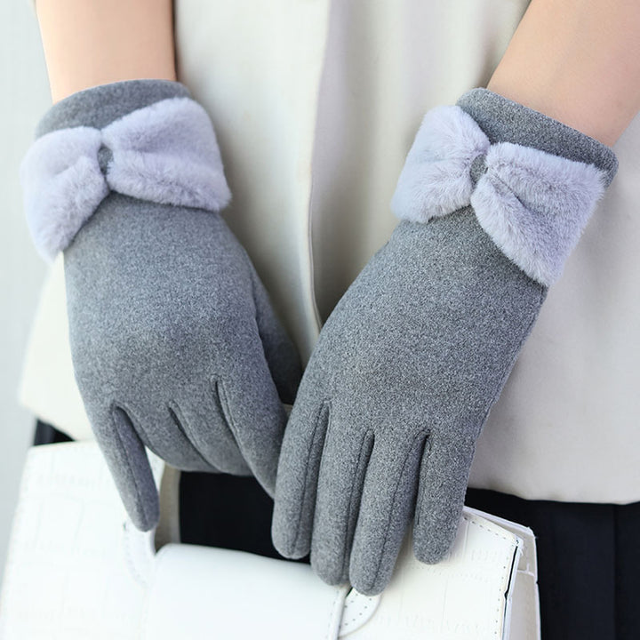 Heartline Bow Gloves