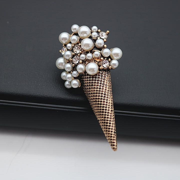 Creme de Perle Brooch