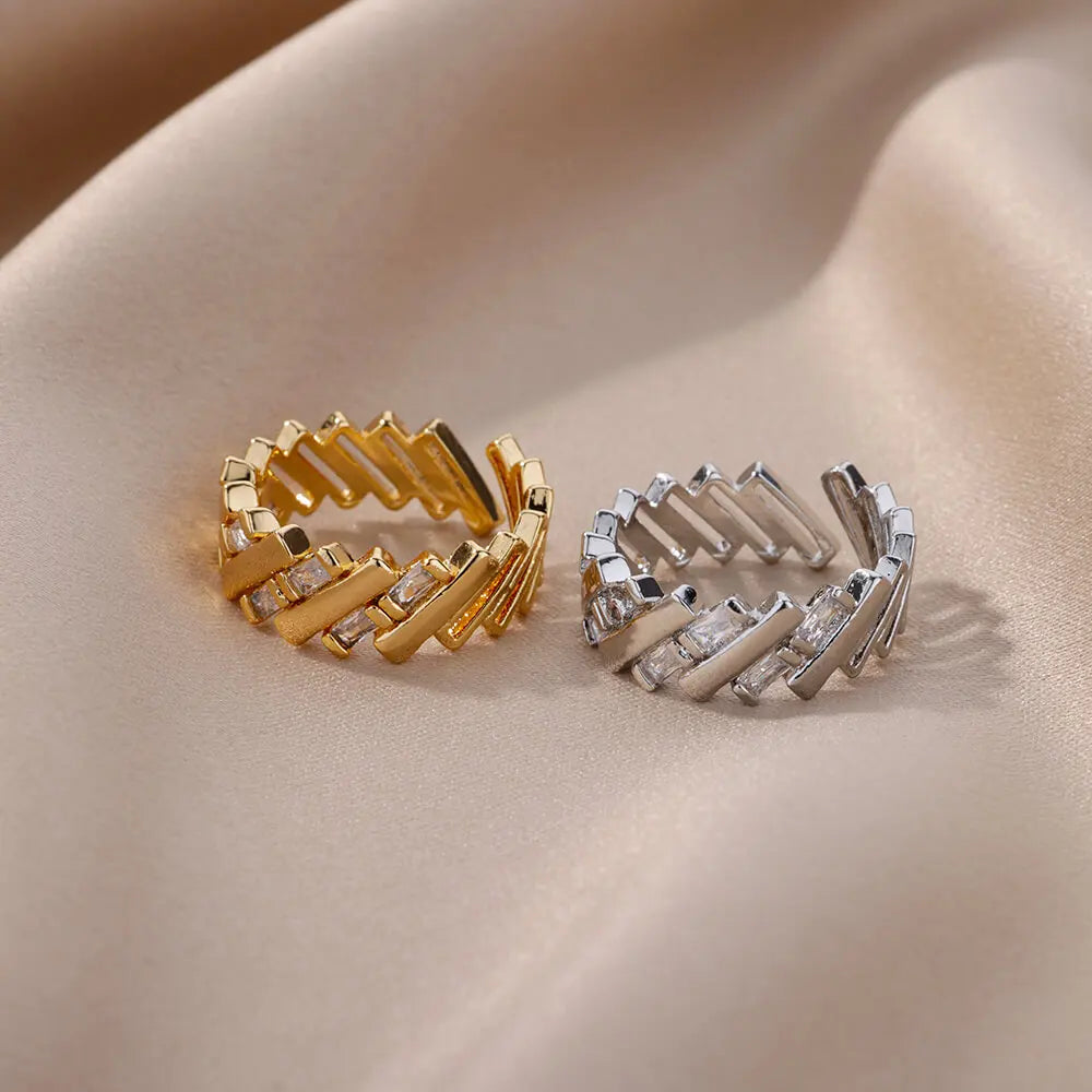 Prism Bar Ring