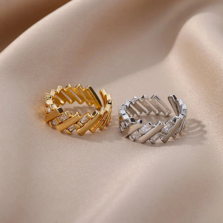 Prism Bar Ring