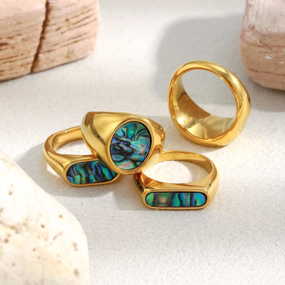 Calypso Signet Ring Set
