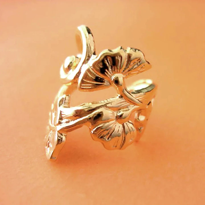 Mistral Leaf Ear Cuff