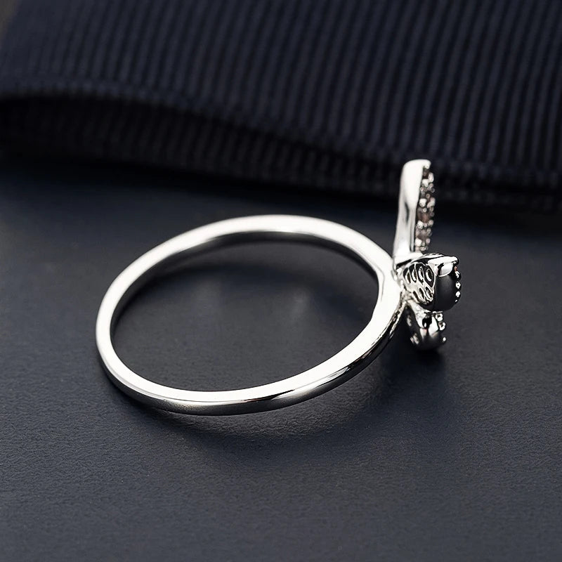 Papillon Spark Ring