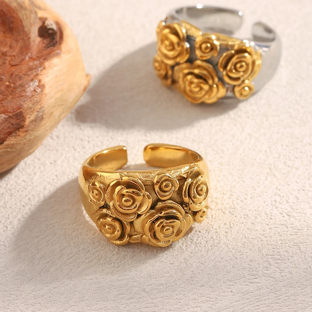 Rosette Bouquet Ring