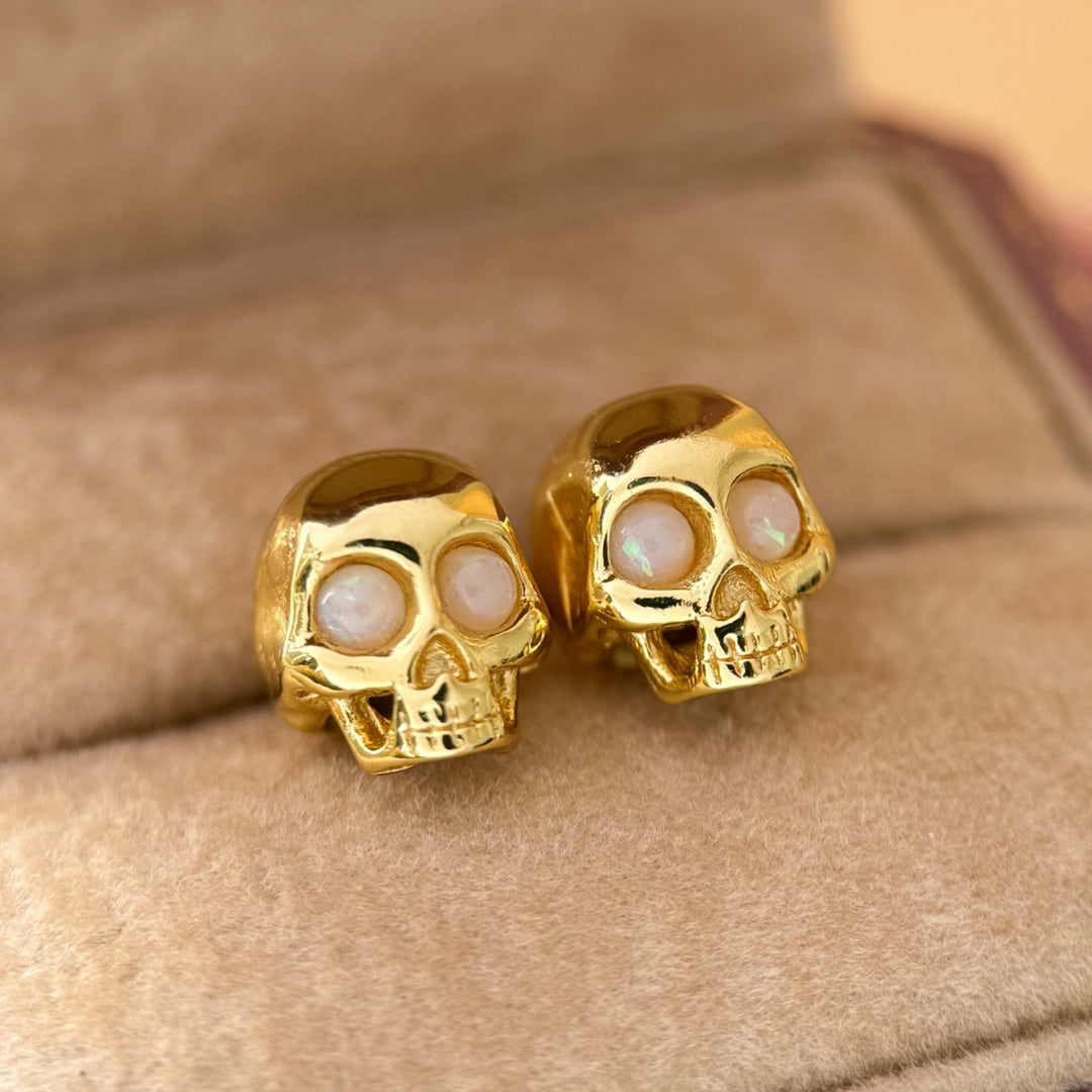 Nocturne Skull Studs