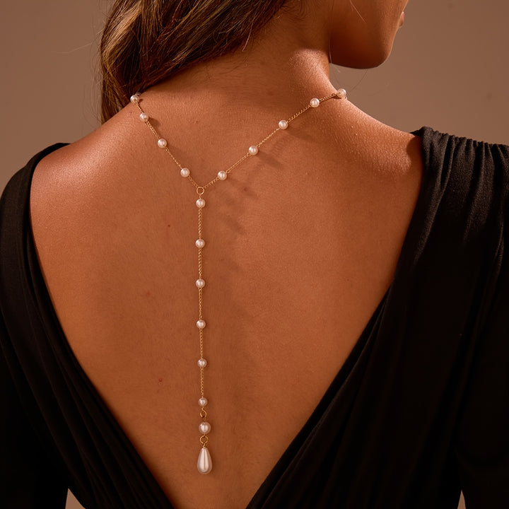 Décolleté Pearl Drop Back Chain