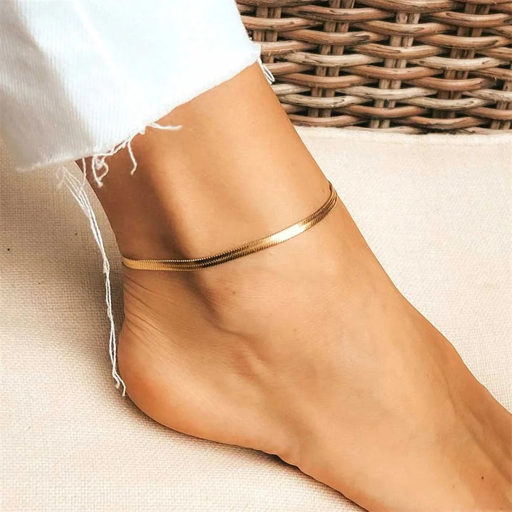 Lumen Herringbone Anklet