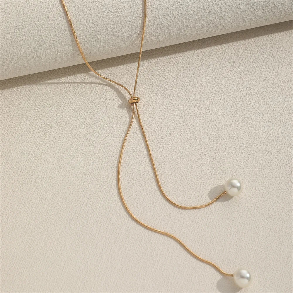 Serena Pearl Lariat Necklace