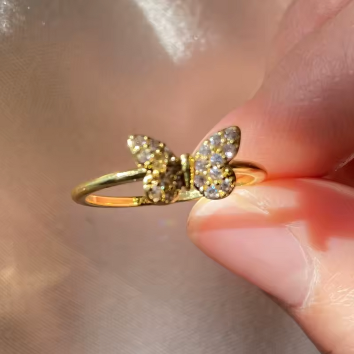 Papillon Spark Ring