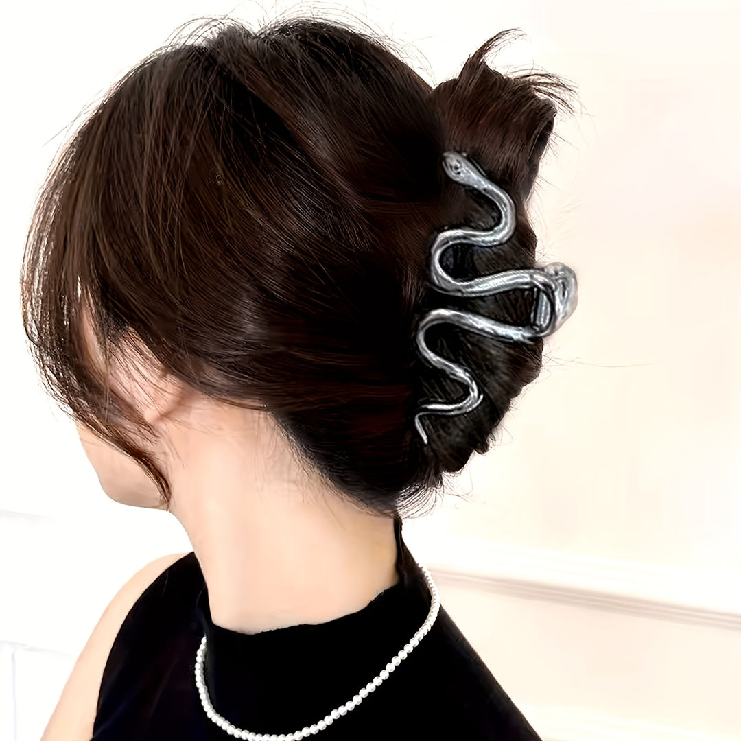 Medusa Wave Hair Clip