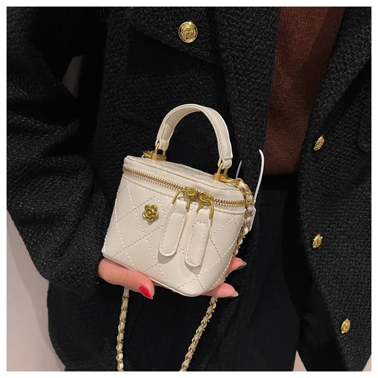 Bijou Quilted Trunk Bag