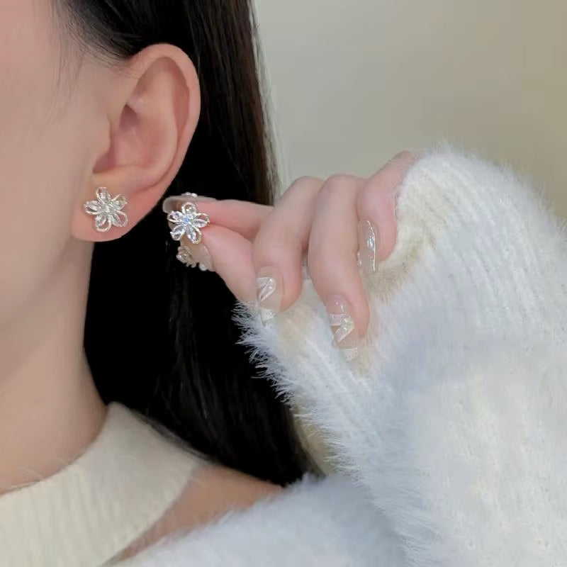 Daisy Cut Studs
