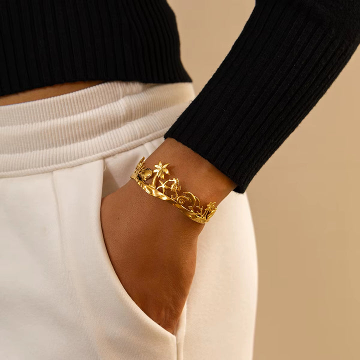 Isla Gold Cuff Bracelet
