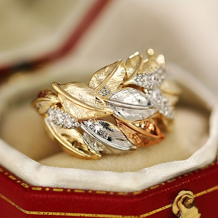 Evergreen Spark Ring