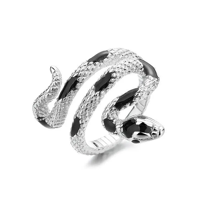 Venom Kiss Ring