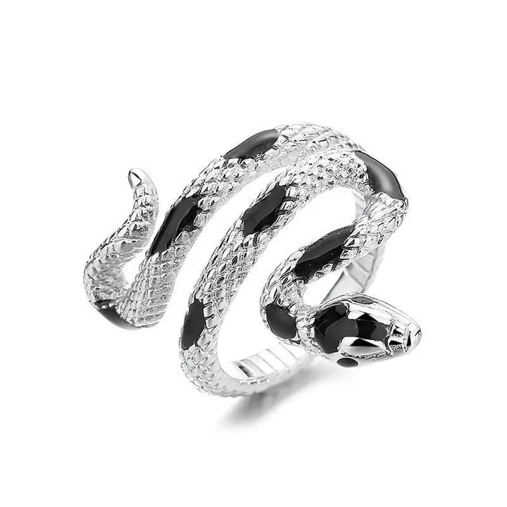 Venom Kiss Ring