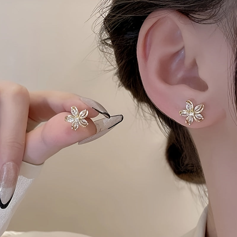 Daisy Cut Studs