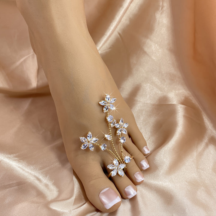 Tippy Toes Blossom Ring
