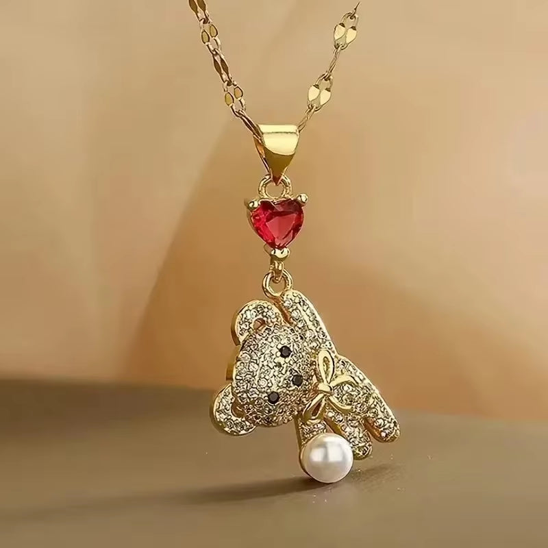 Teddy Pearl Necklace