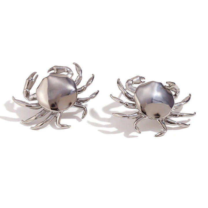 Claws Out Stud Earrings