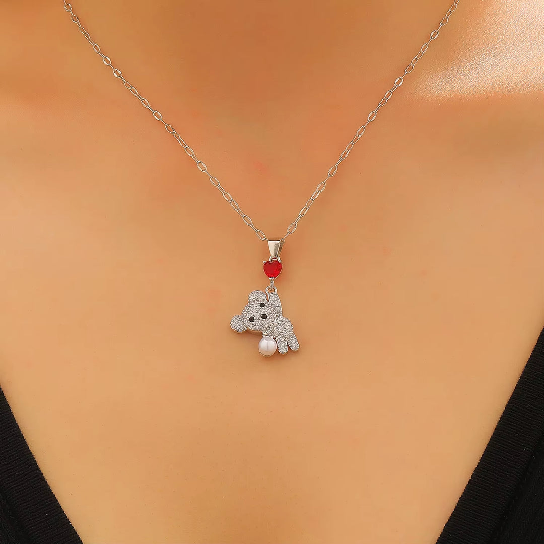 Teddy Pearl Necklace